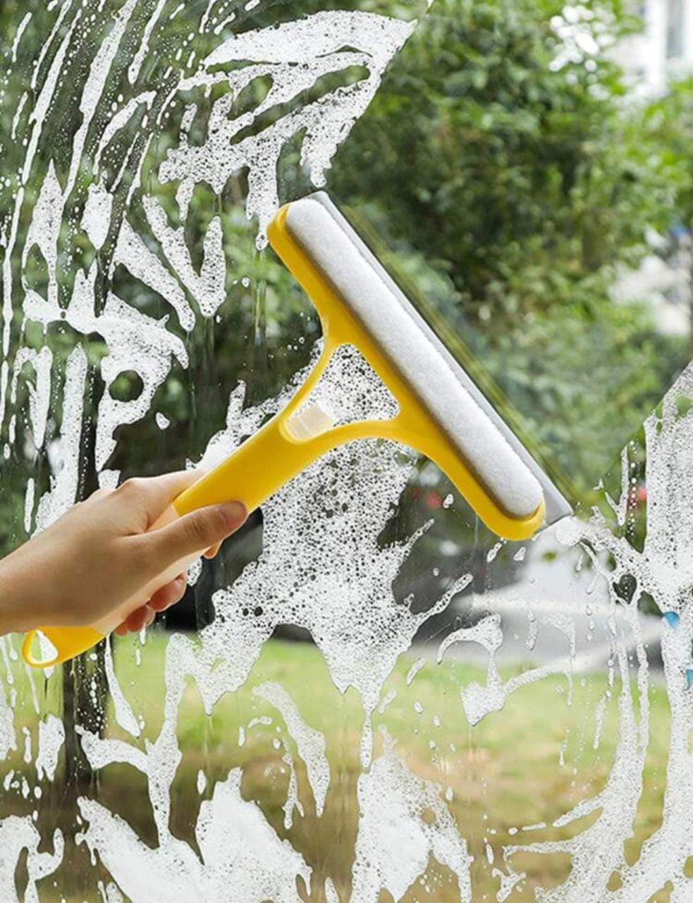 Fremgard 3-in-1 Window Cleaning Tool with Spray Bottle – Glass and Mirror Squeegee