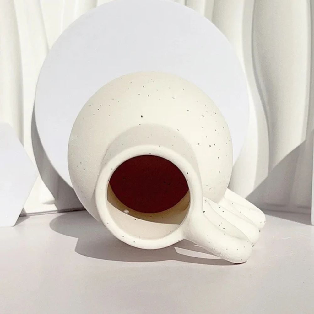 Fremgard Modern Sculptural Ceramic Vase